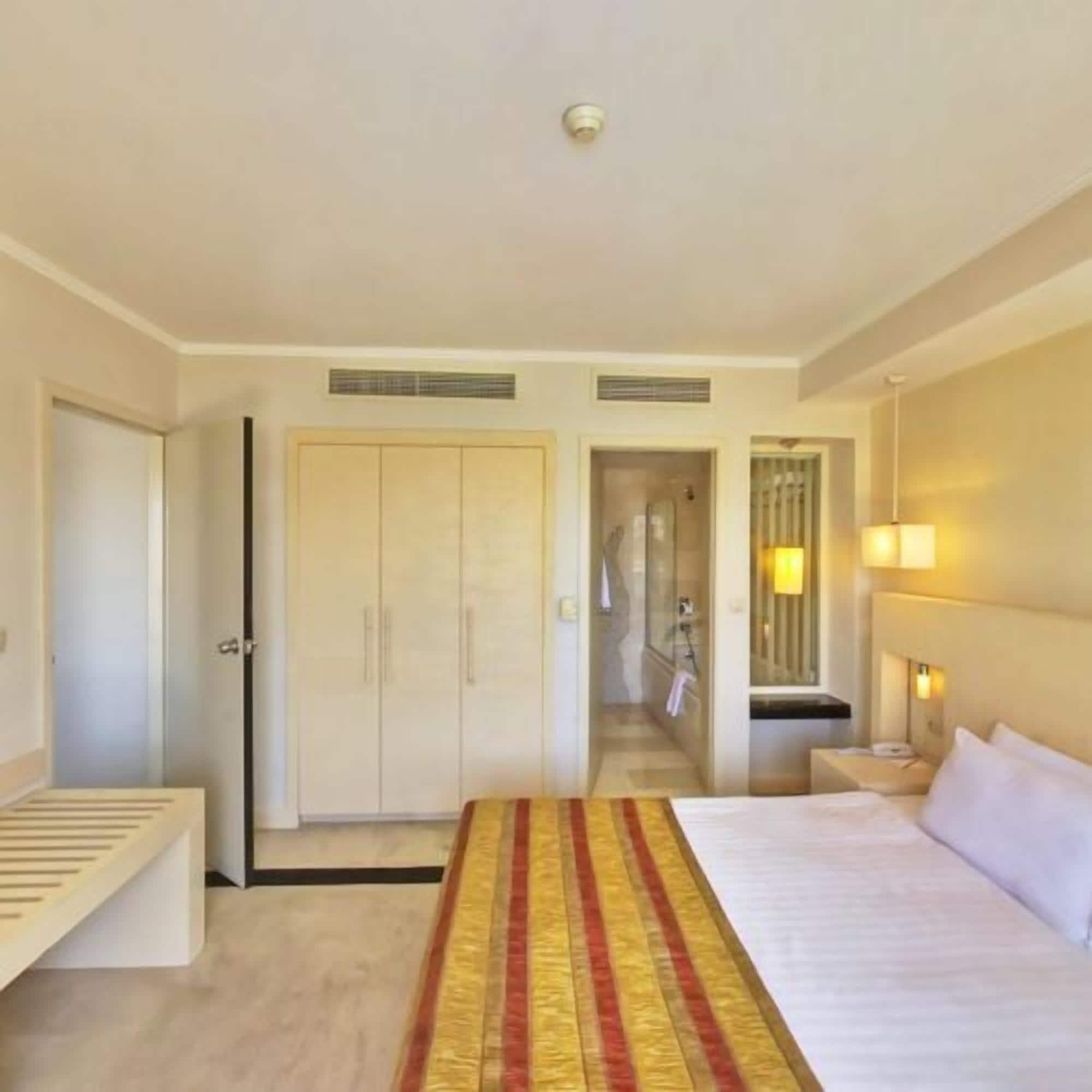 Sisus Hotel Çeşme Luaran gambar